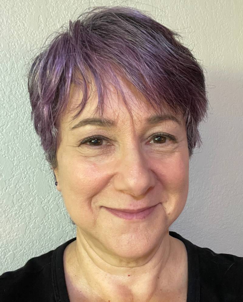 Julie Levin, LMFT - Therapist specializing in midlife transitions and healing